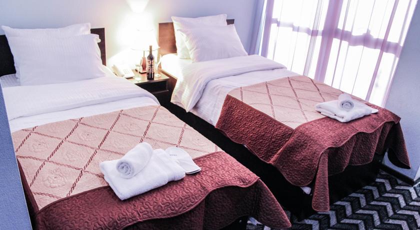 Royal Georgia Hotel Tbilisi ภายนอก รูปภาพ