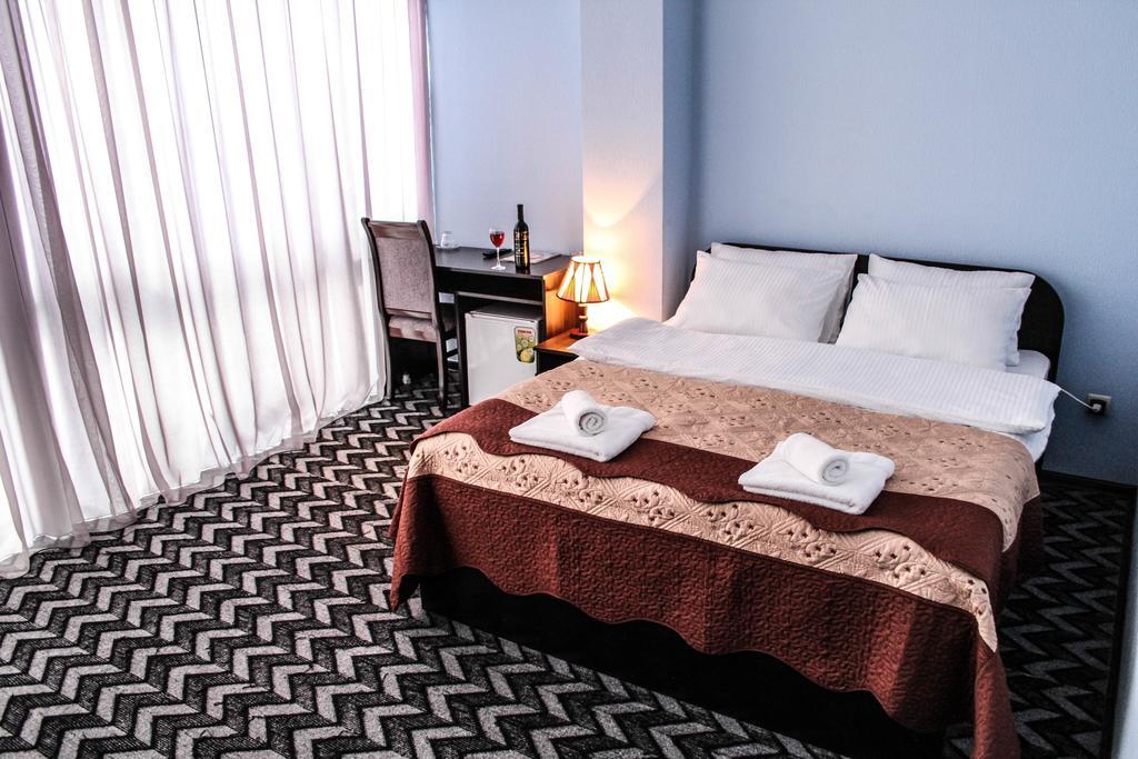 Royal Georgia Hotel Tbilisi ห้อง รูปภาพ